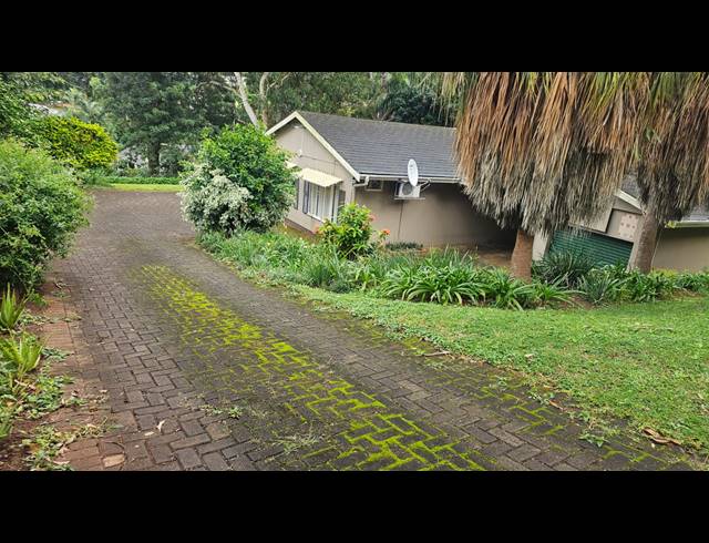 3 BEDROOM HOUSE FOR SALE IN FAIRVIEW